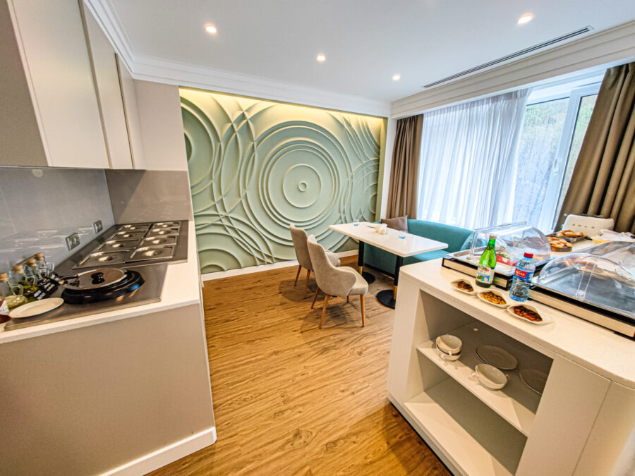 Фито и снэк бар на клубном этаже в санатории «Родник» в г. Кисловодске - фотография