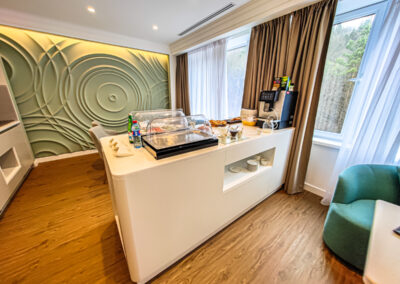 Фито и снэк бар на клубном этаже в санатории «Родник» в г. Кисловодске - фотография