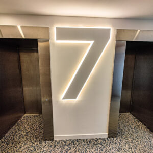 Интерьер клубного этажа в санатории «Родник» в г. Кисловодске - фотография