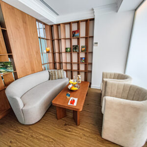 Зона отдыха на клубном этаже в санатории «Родник» в г. Кисловодске - фотография