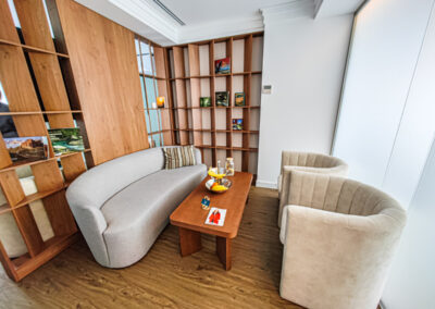 Зона отдыха на клубном этаже в санатории «Родник» в г. Кисловодске - фотография