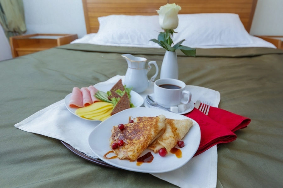 Room Service - доставка еды в номер в санатории «Родник» в Кисловодске - фотография