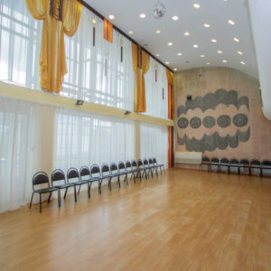 Танцевальный зал в санатории «Родник» в Кисловодске - фотография