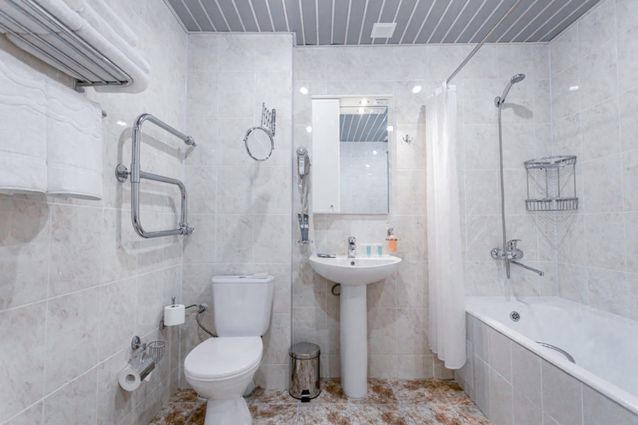 Номер «Люкс 2-комнатный» в санатории «Родник» в Кисловодске - фотография