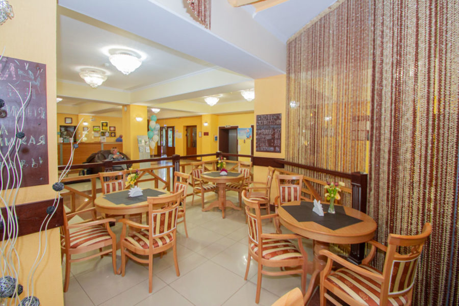 Лобби-бар в санатории «Родник» в Кисловодске - фотография