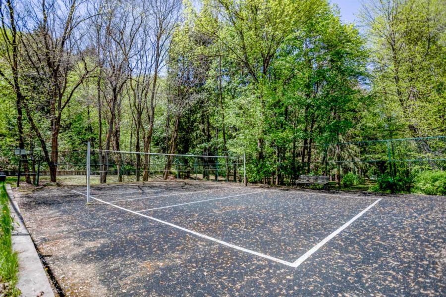 Спортивная игровая площадка в санатории «Родник» в Кисловодске - фотография