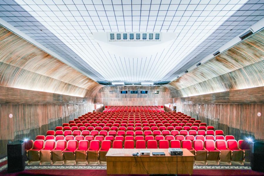 Киноконцертный зал в санатории «Родник» в Кисловодске - фотография