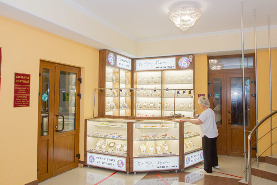 Магазин украшений в санатории «Родник» в Кисловодске - фотография