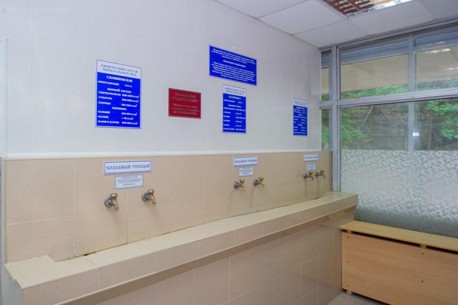 Бювет в санатории «Родник» в Кисловодске - фотография