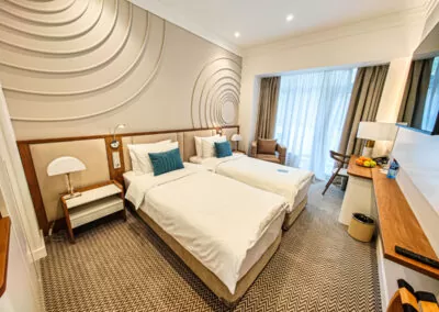 Номер Стандарт на клубном этаже в санатории «Родник» в г. Кисловодске - фотография