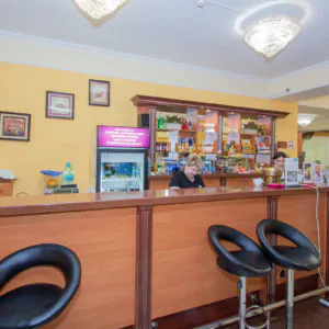 Лобби-бар в санатории «Родник» в Кисловодске - фотография