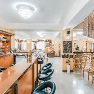 Лобби-бар в санатории «Родник» в Кисловодске - фотография