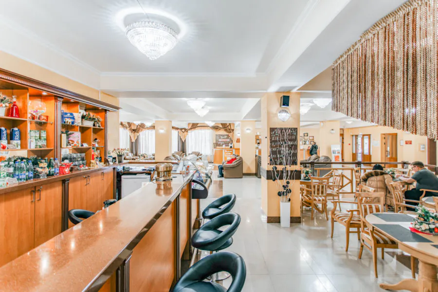 Лобби-бар в санатории «Родник» в Кисловодске - фотография