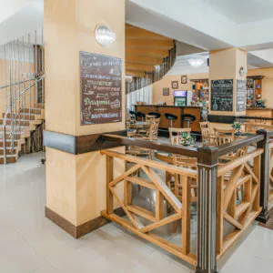 Лобби-бар в санатории «Родник» в Кисловодске - фотография